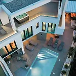 Villa Corus