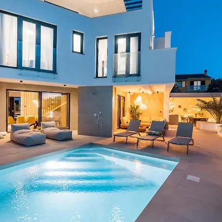 Corus Villa *