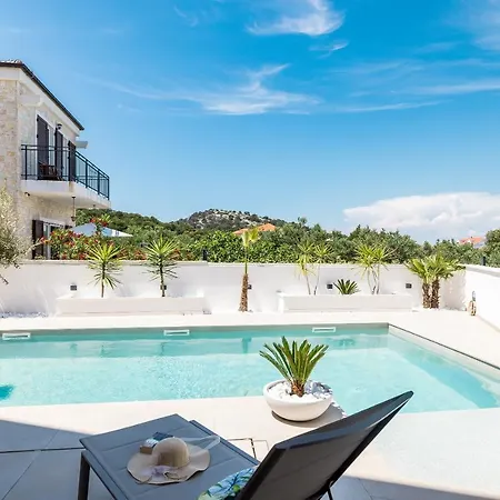 Villa Corus Murter