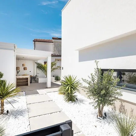 Villa Corus