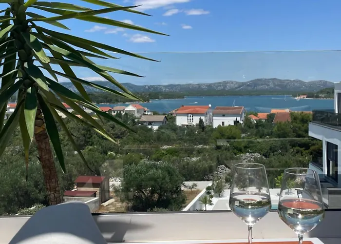 Corus וילה מורטר